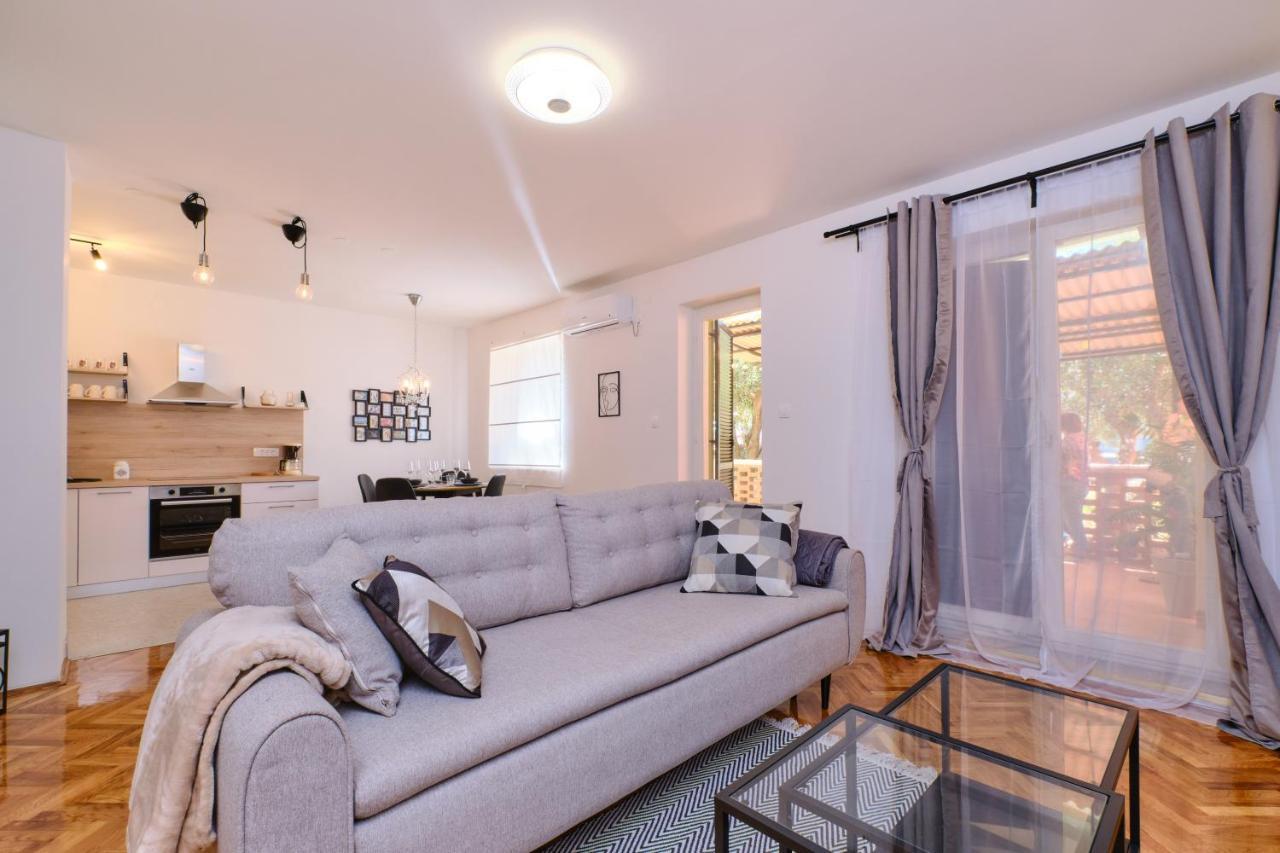 Apartamento Dairos2 Mali Lošinj Exterior foto